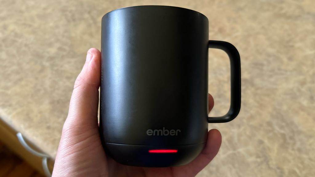 Ember Smart Mug 2 (Image: Alex Kidman/Gizmodo Australia)