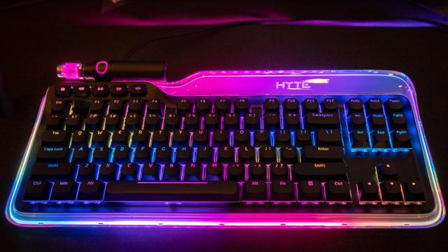 I Can’t Wait to Customize HYTE’s LED-packed Mechanical Keyboard to My Heart’s Content