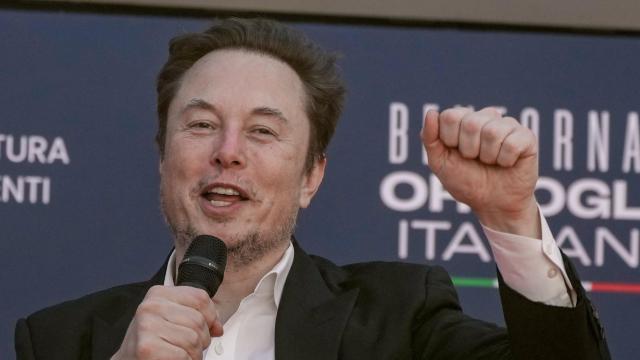Elon Musk Endorses Tweet Saying Students at Black Colleges Have Low IQs