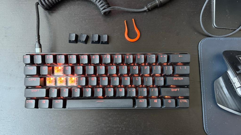 SteelSeries Apex 9 mini keyboard with keys pulled out
