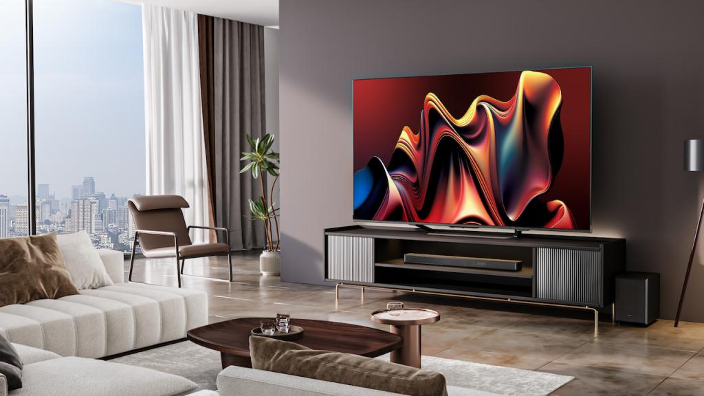 A Hisense U7N TV in a living room.