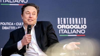 Elon Threatens to ‘Build Products Outside of Tesla’ Unless He Gets More Control of the Company
