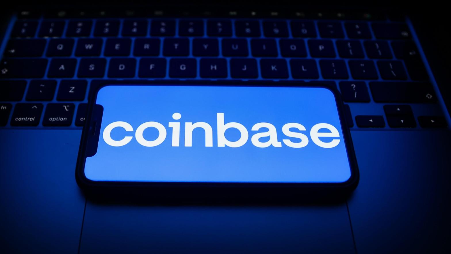 Coinbase Accounts Are Sinking to Zero in Mass Outage