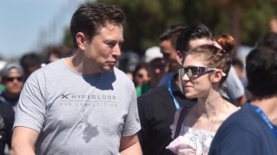 No, Grimes Didn’t Make Fun of Elon Musk For Saying Rich Ex-Wives Have Destroyed Civilization