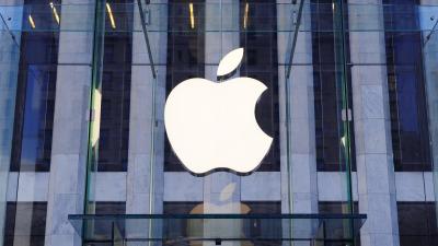 U.S. Accuses Apple of Running a Monopoly