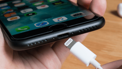 Here’s Why The Lightning Cable Sucks