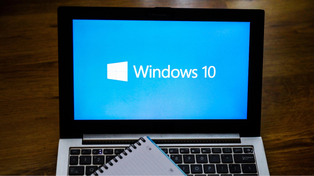 Still Using Windows 10? Microsoft Will Charge You Heaps for Security Updates