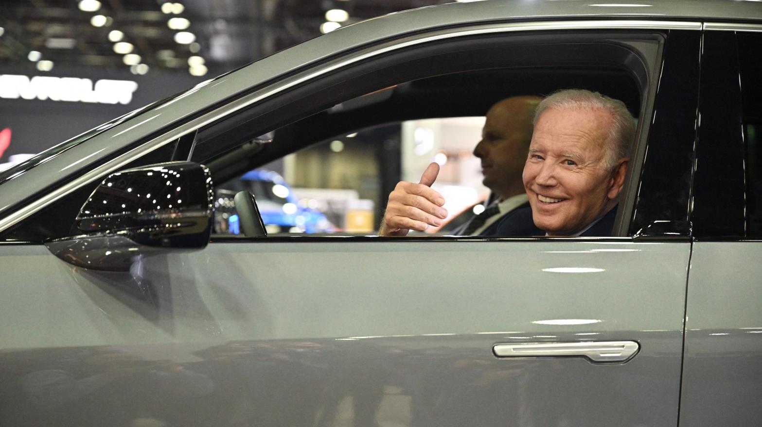 Biden Hits Chinese EVs With 100% Tariff