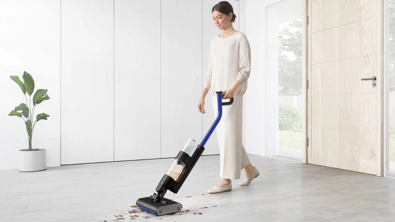 Dyson Thinks the Way We Mop Is Gross and Has a Solution to Fix That