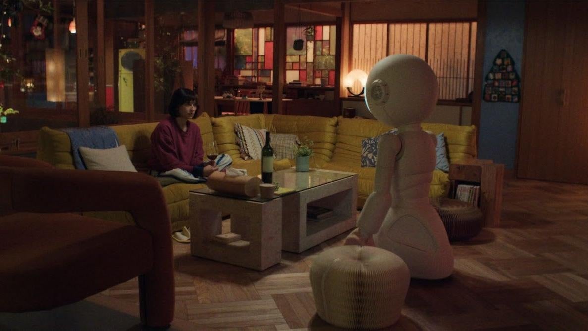 Rashida Jones Teams With a Mystery-Solving Robot In Sunny’s First Trailer