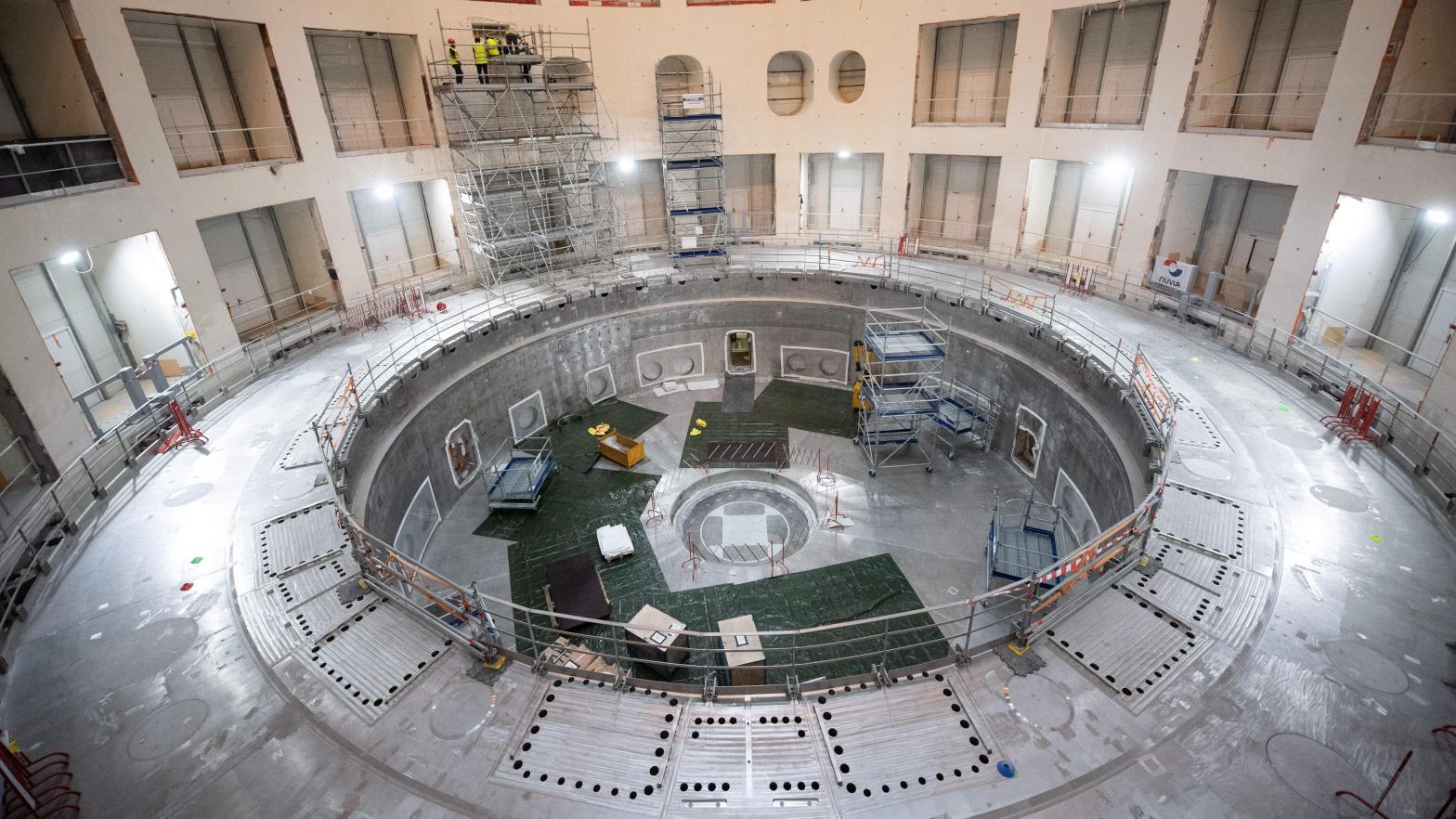 Huge, Faltering Fusion Reactor Project Finally Completes Its Magnet System